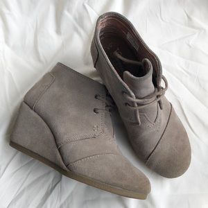 Toms wedge ankle boots